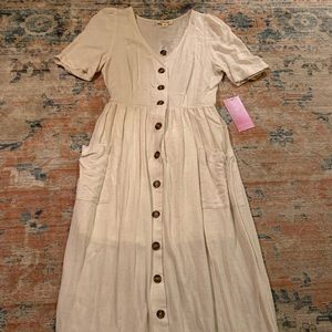 Roolee Midi dress NWT size medium